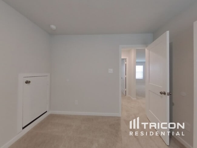 Building Photo - 11506 Prosperity Dr