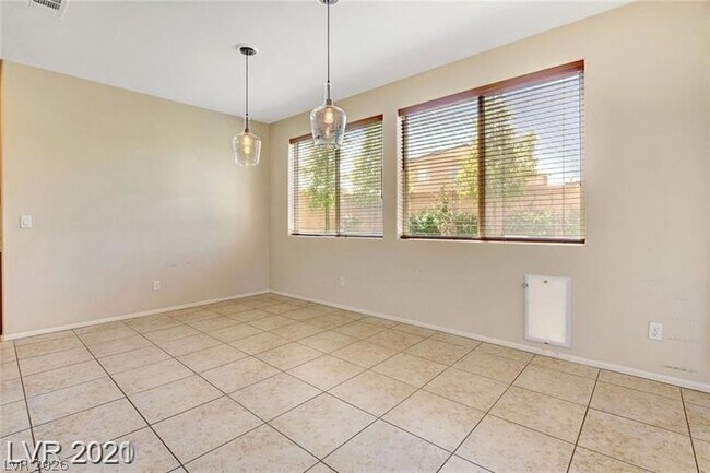 Building Photo - 6629 Dome Rock St