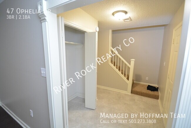 Building Photo - 47 Ophelia Dr
