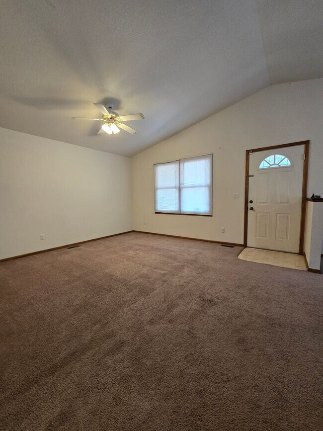 Building Photo - Great House In Fort Collins
