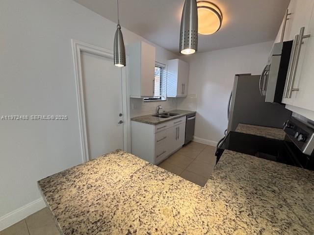 Building Photo - 3400 S Le Jeune Rd