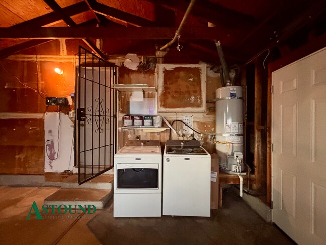 Building Photo - 2627 Prestwick Ave