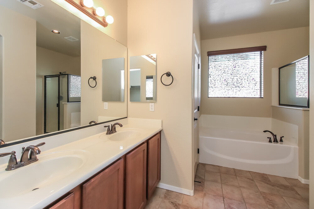 Building Photo - 21937 S 214th St