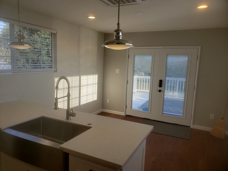 Building Photo - 31386 Kira Pl