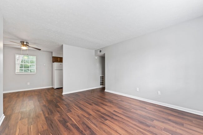 Building Photo - 12513 E Orell Rd