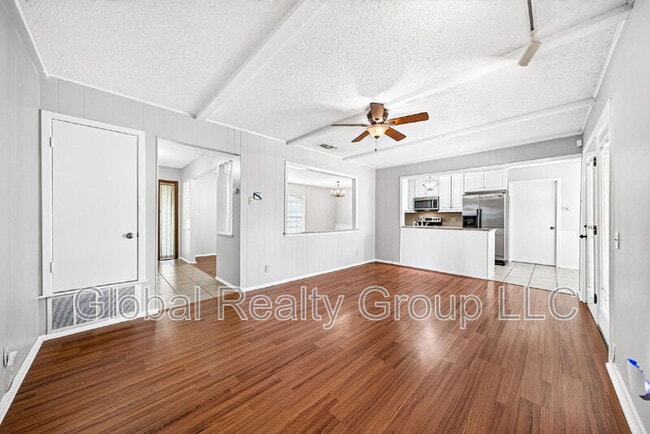 Building Photo - 412 Cordoba Dr