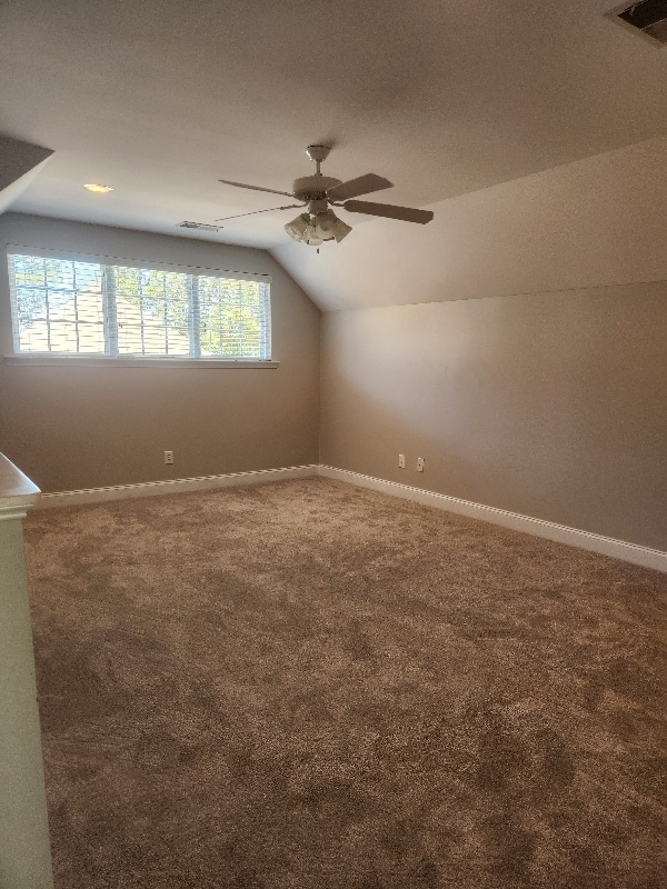Building Photo - 342 Creekside Ln