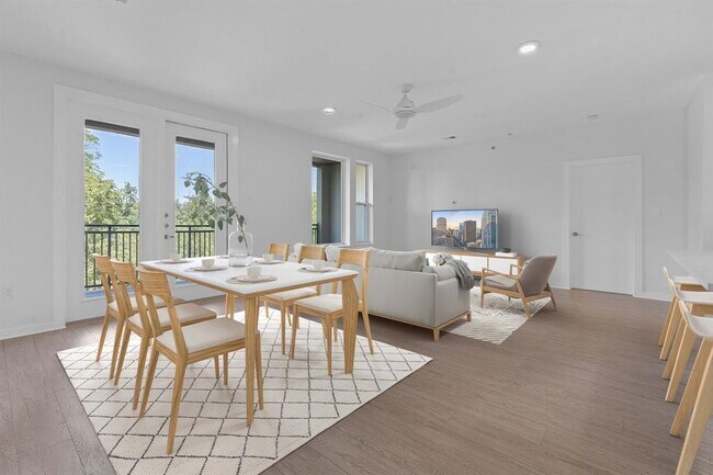 Building Photo - 1900 Barton Springs Rd