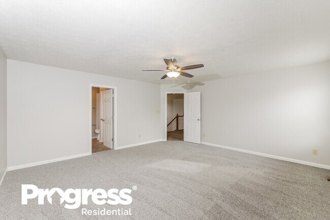 Building Photo - 975 Young's Creek Dr