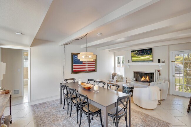 Building Photo - 7441 E Century Dr