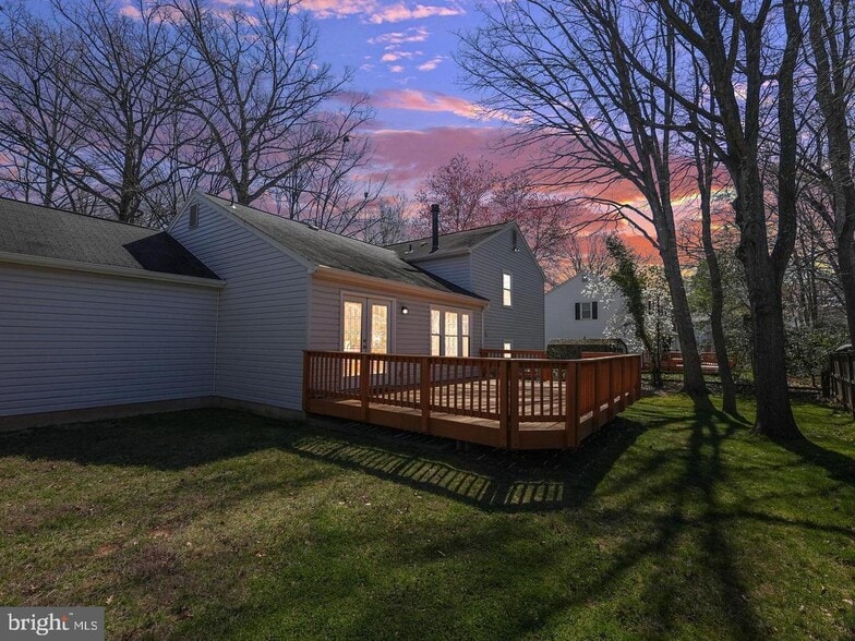 Building Photo - 5112 Bradfield Dr