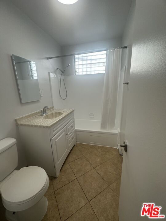 Building Photo - 8360 Blackburn Ave