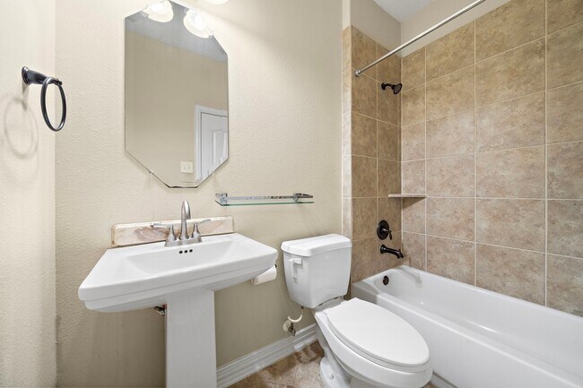 Building Photo - 17911 Obelisk Bay Dr