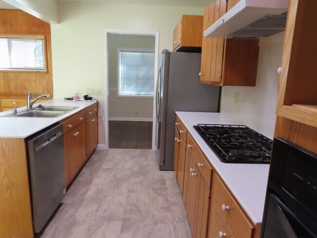 Building Photo - 10745 Stephon Terrace