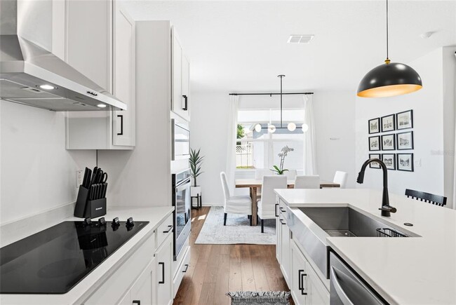 Building Photo - 5378 Lake Virginia St