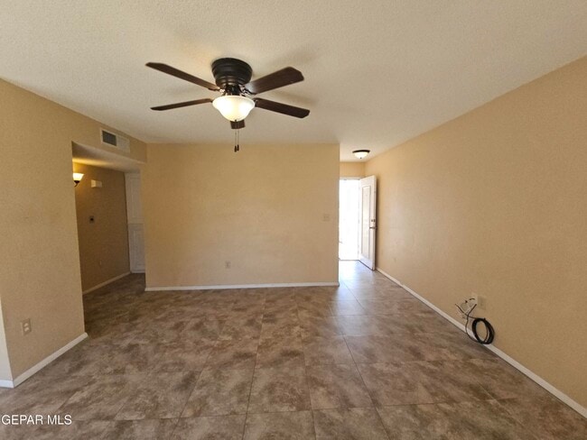 Building Photo - 3700 Devore Ct