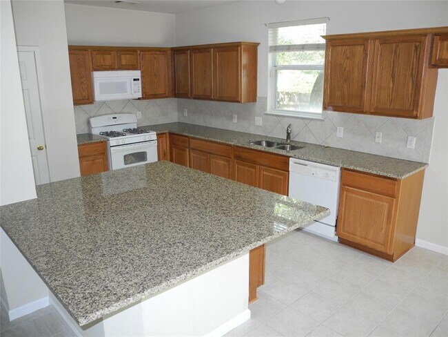 Building Photo - 2601 Briana Shay Dr