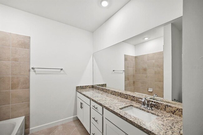 Building Photo - 14812 Lyla Ter