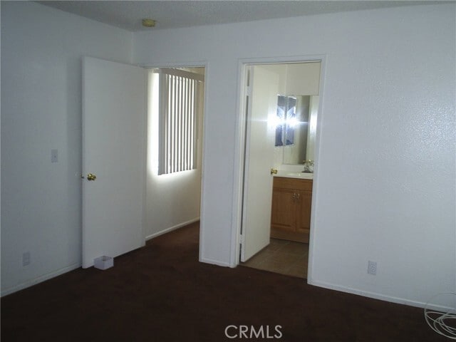 Building Photo - 811 Java Ave