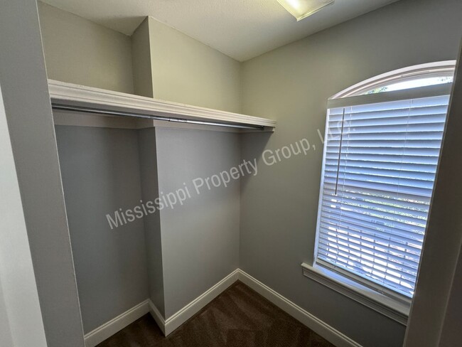 Building Photo - 3BR/3BA For Rent