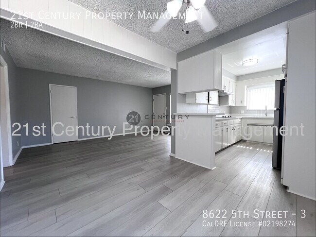 Building Photo - 8622 5th St