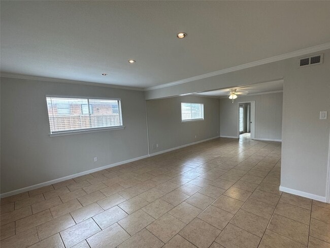 Building Photo - 11323 Lochwood Blvd