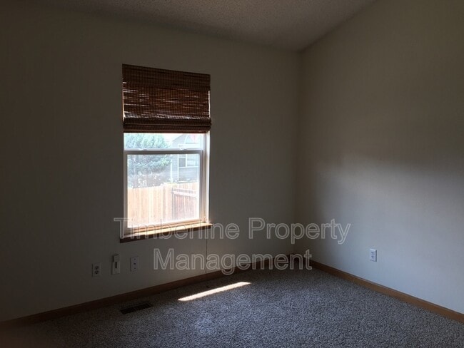 Building Photo - 8749 Bellcove Cir