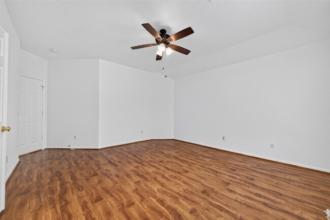 Building Photo - 12214 Doe Meadow Dr