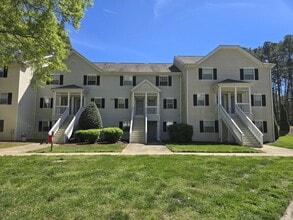 Building Photo - 117 Kingsbury Dr
