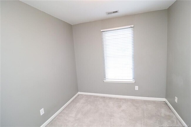 Building Photo - 10941 Pendragon Pl