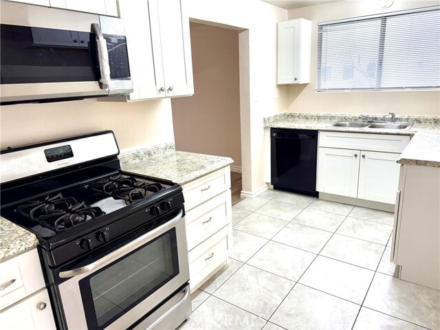 Building Photo - 16936 Baseline Ave