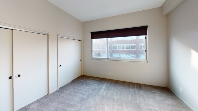 Building Photo - Twenty9 Gillham