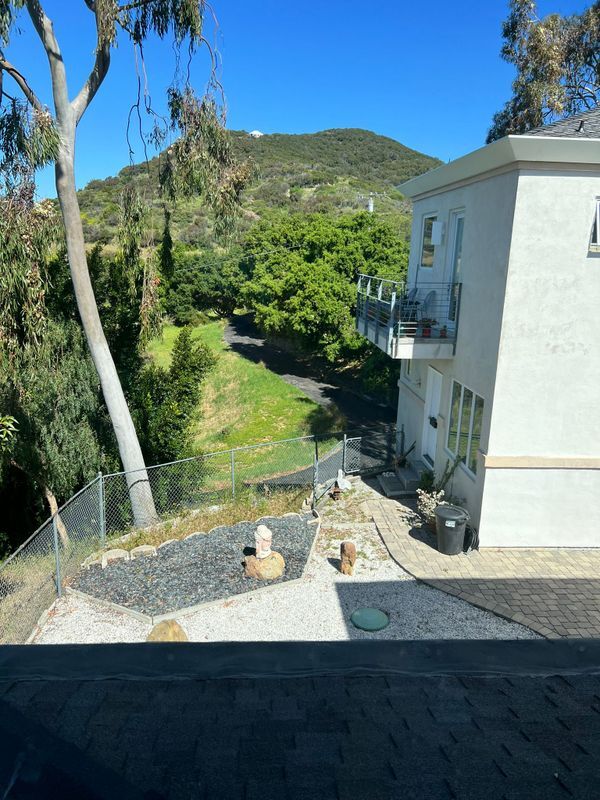 Building Photo - 21154 Saddle Peak Rd