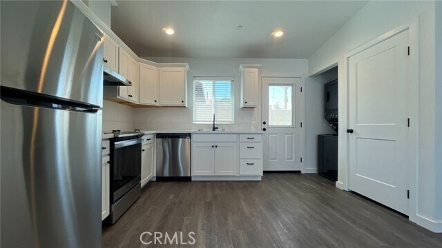 Building Photo - 73449 Desert Trail Dr