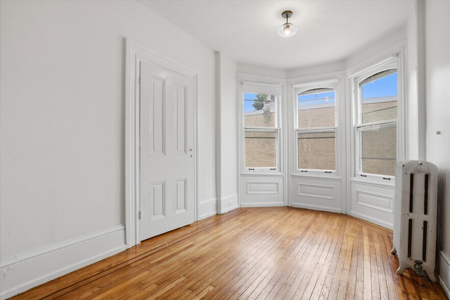 Building Photo - 420 Lyceum Ave