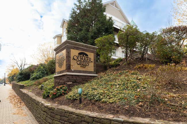 Primary Photo - 49 Park Pl Cir