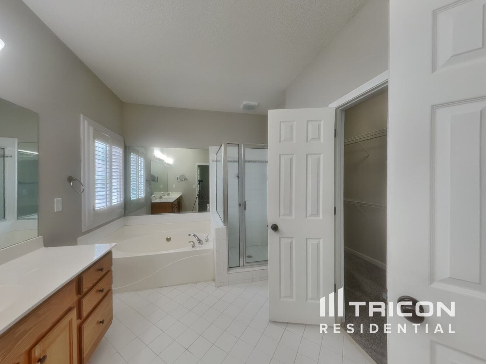 Building Photo - 1046 Dalby Way
