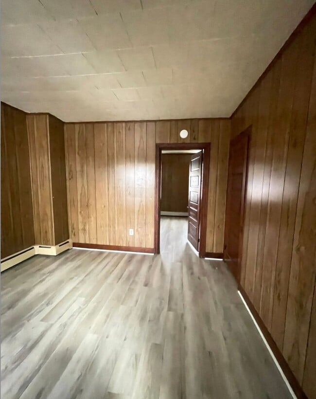 Building Photo - 3 Bed/ 1 Bath Home for Rent-237 N. Sherman St., York, PA