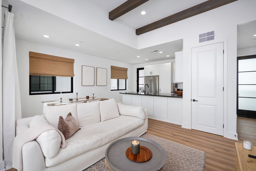 Building Photo - 1286 Molara Ln
