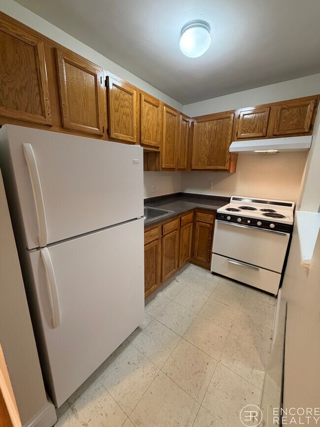 Building Photo - 33 Lancaster Terrace