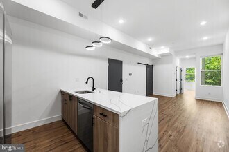 Building Photo - 3934 W Girard Ave