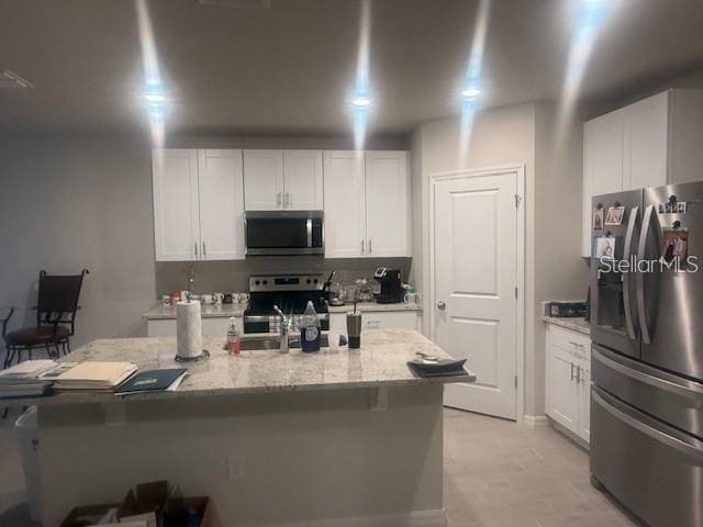 Building Photo - 3403 Bonsilva St