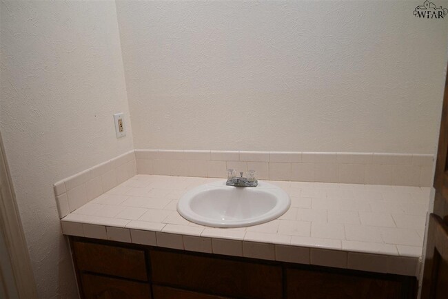 Building Photo - 2814 Mill Valley Dr