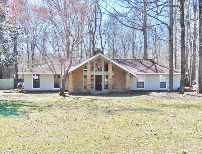 Building Photo - 523 Rusk Dr