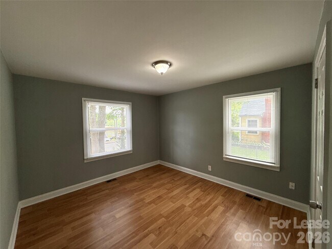 Building Photo - 2660 Revolution Pk Dr