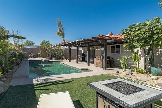 Building Photo - 27350 Melanita Dr