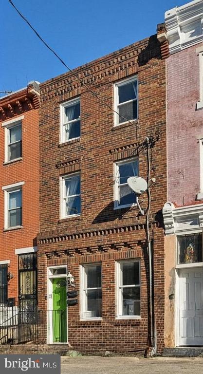 Building Photo - 1711 S 6th St