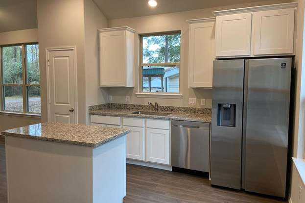 Building Photo - 10734 Royal York Dr