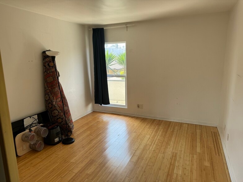 Building Photo - 20 29th Ave