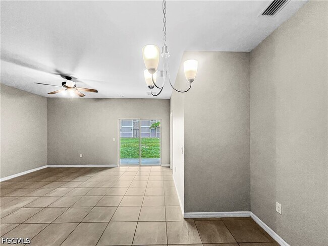 Building Photo - 1322 Trafalgar Pkwy